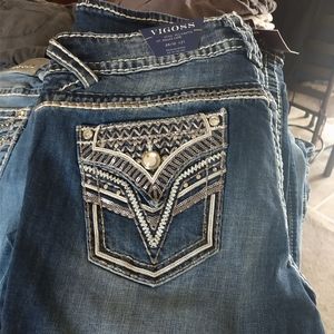 Vigoss Jeans Dallas Capri NWT.  Size 9/10 and 21" inseam